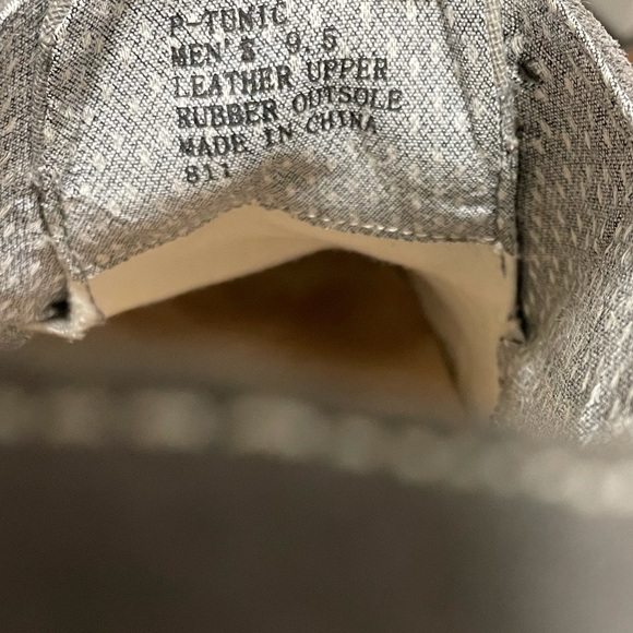 Steve Madden casual dress shoes size 9.5 - Picture 2 of 4